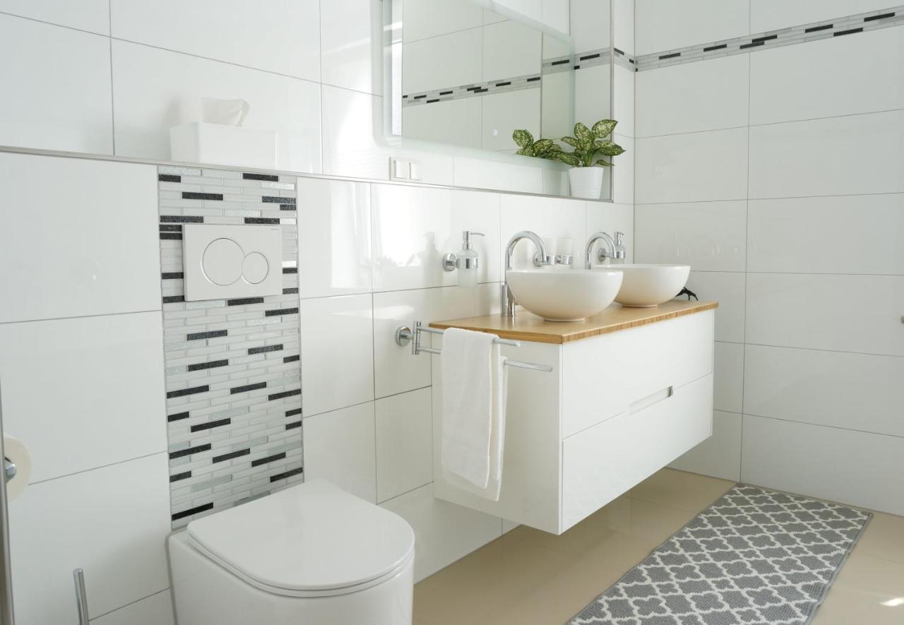 Mein Apartment Flowers Mit Kamin, Bis 10 Personen Frankenthal  Exteriér fotografie